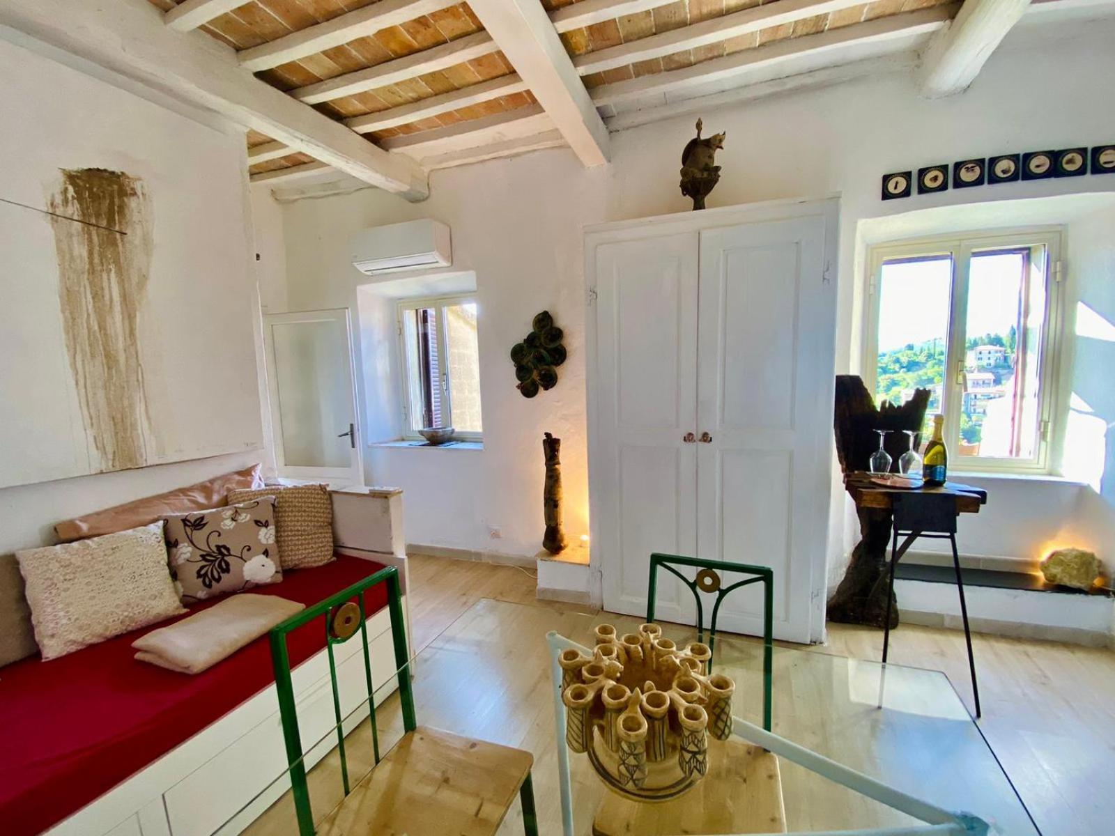 La Sorpresa Sul Bastione With Panoramic Balcony Apartment Pitigliano Exterior photo