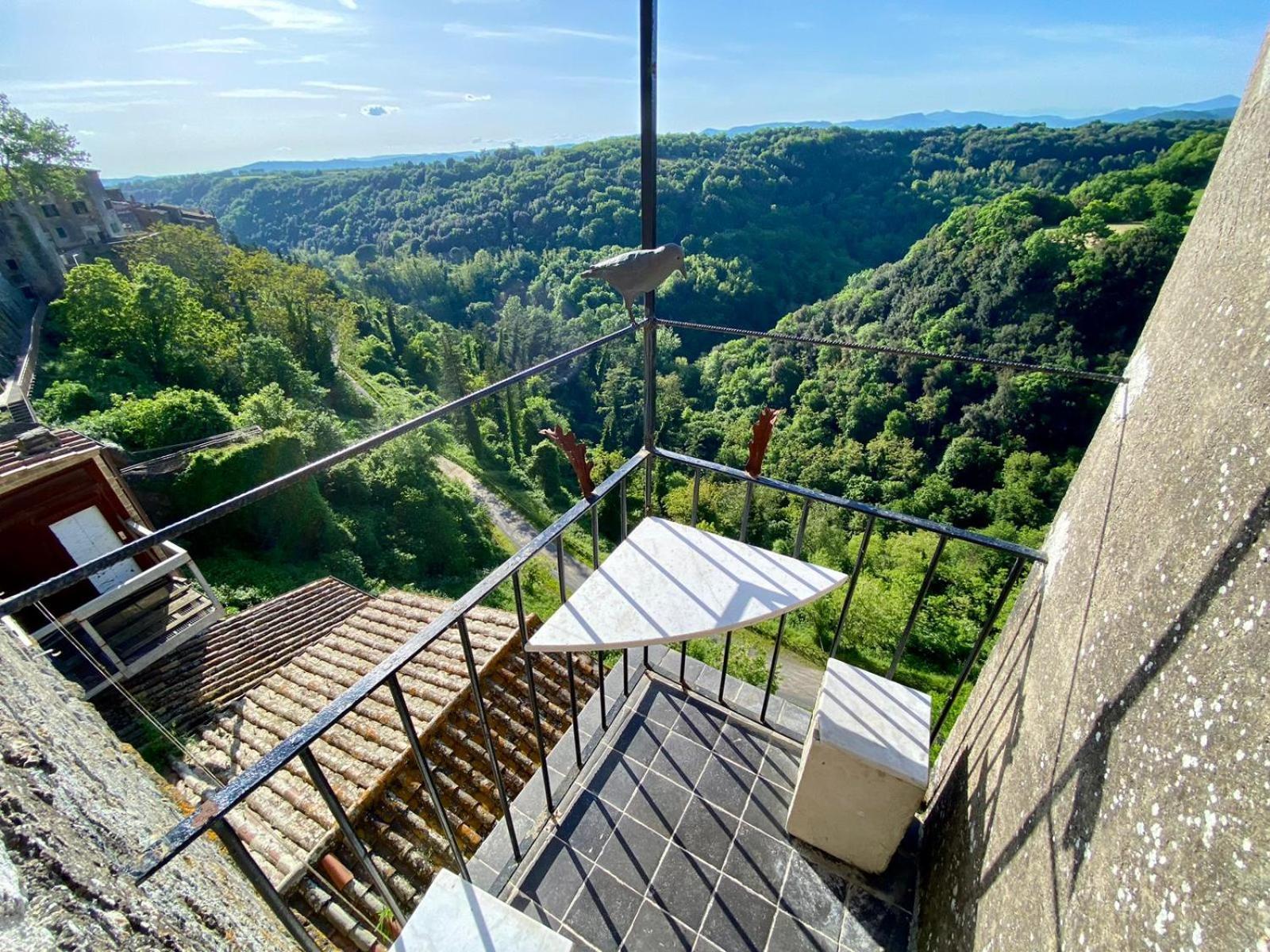 La Sorpresa Sul Bastione With Panoramic Balcony Apartment Pitigliano Exterior photo